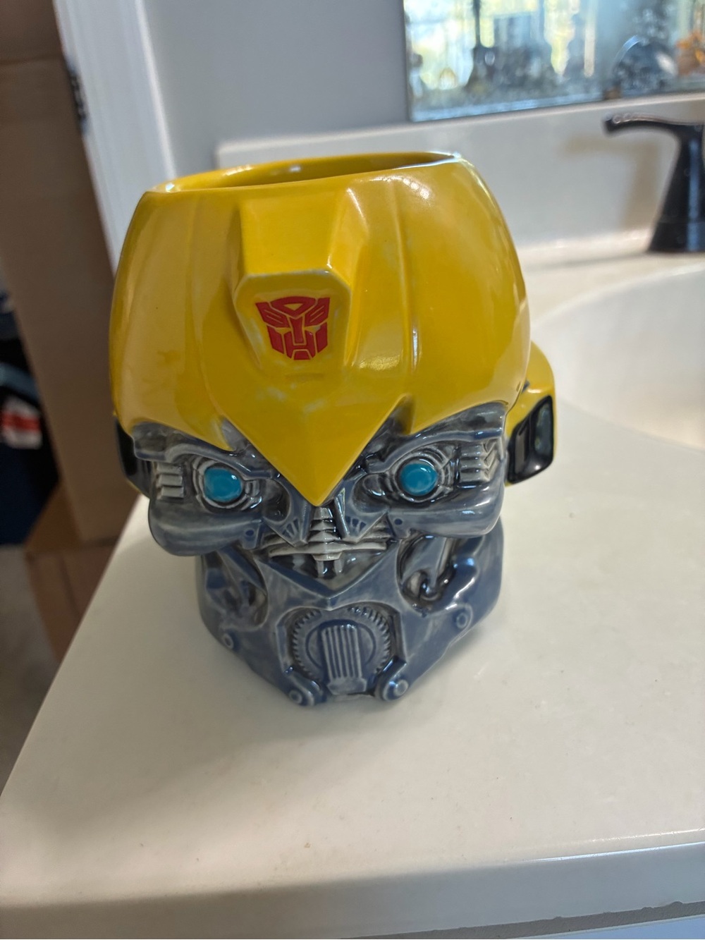 Transformers Bumblebee Geeki Tikis Ceramic Tiki Mug 16oz - Autobot - Beeline